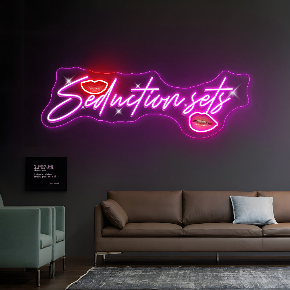 CN custom sign (Saria)